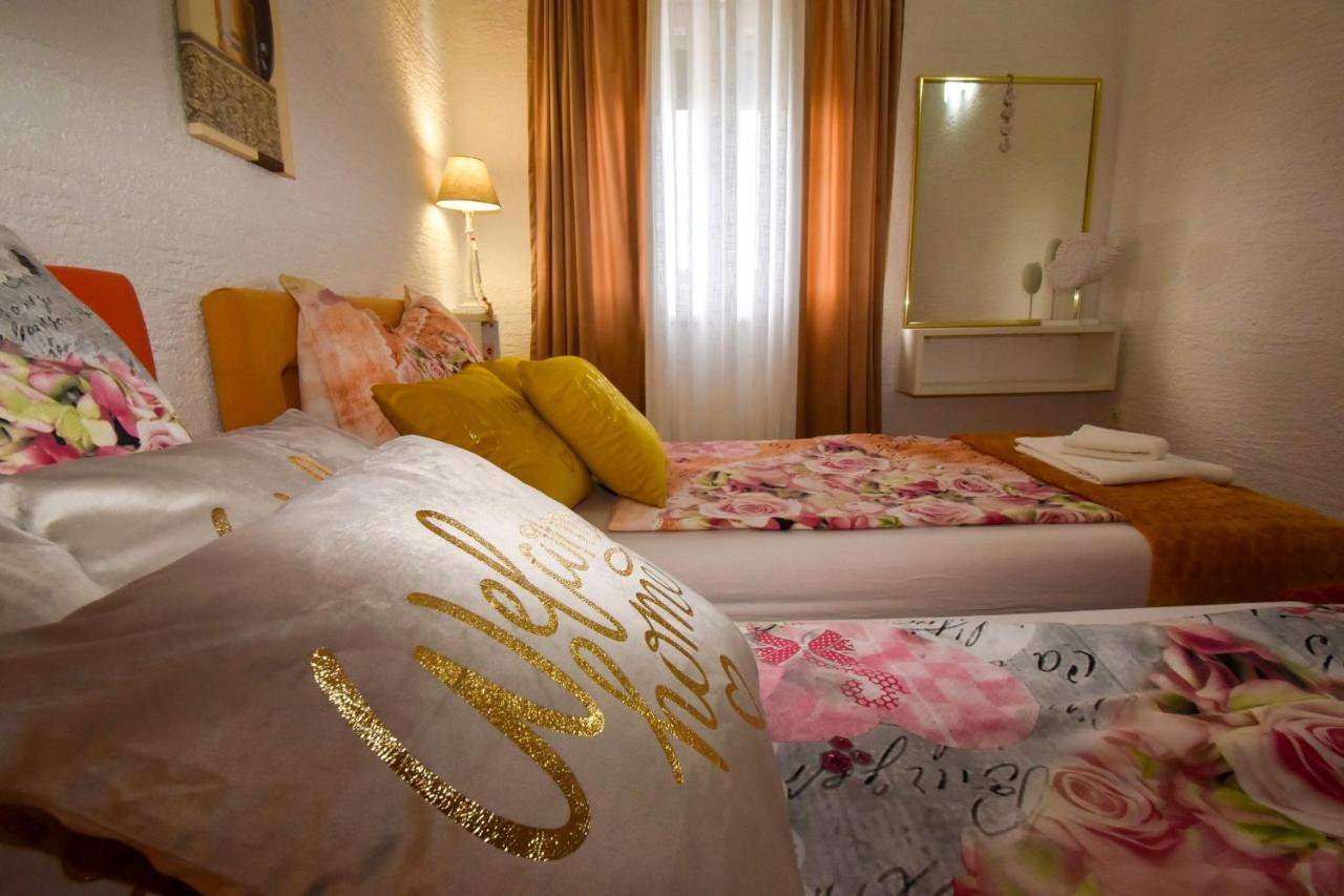 Villa Kristina Rab Supetarska Draga Esterno foto